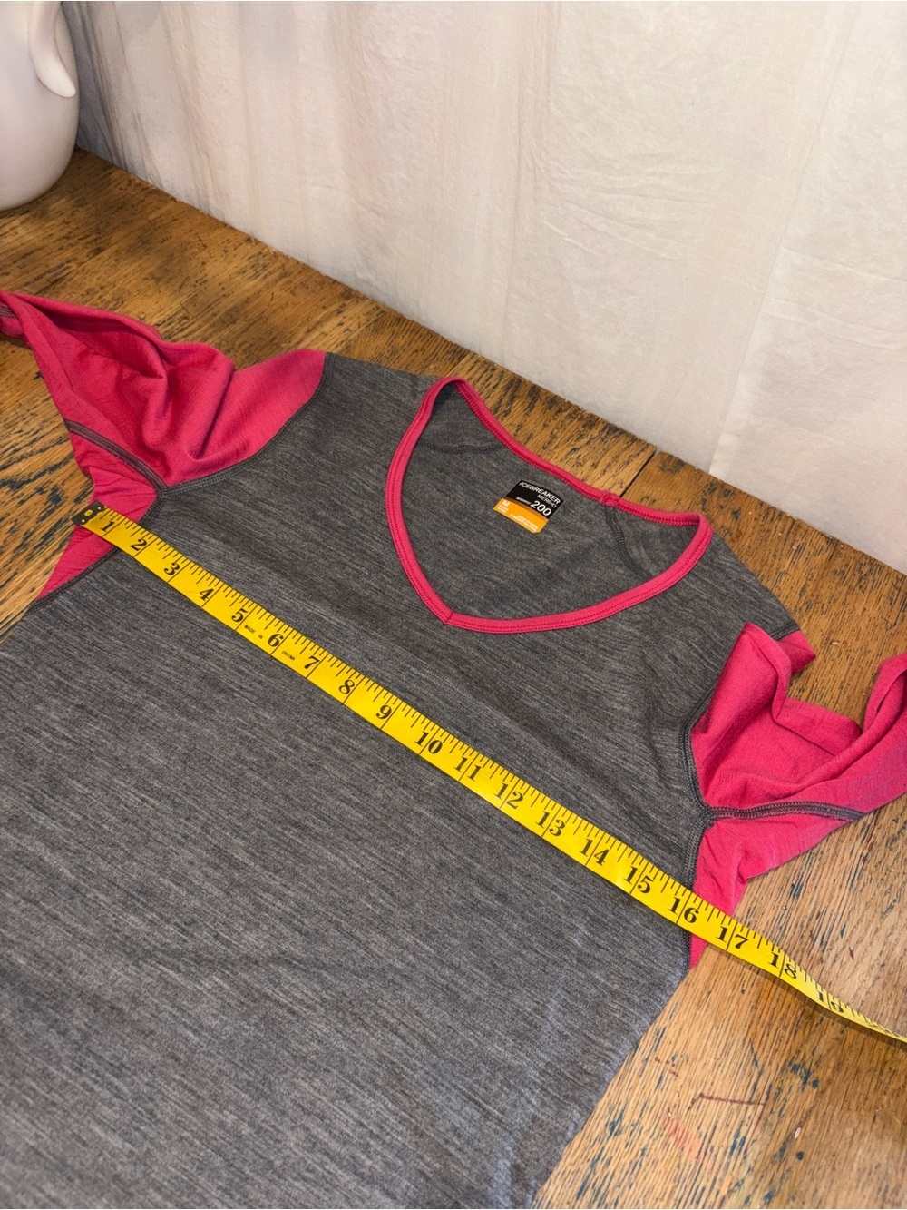 Icebreaker 200 Long-Sleeve Base Layer – Grey & Pink – Size M - Picture 9 of 11